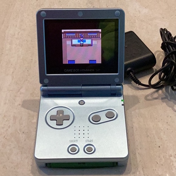 Nintendo Game Boy Advance SP Console Backlit & Charger AGS-101 Back Lit Blue - Picture 3 of 16
